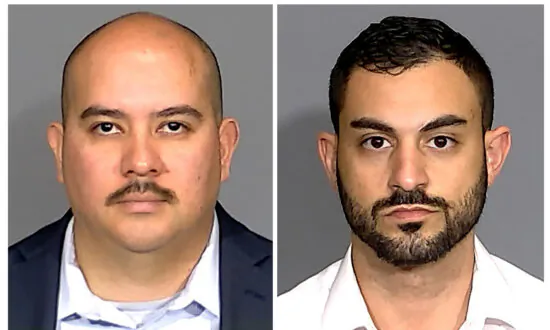 Indianapolis Police Officers Acquitted in 2022 Death of Man at His Parents’ Home