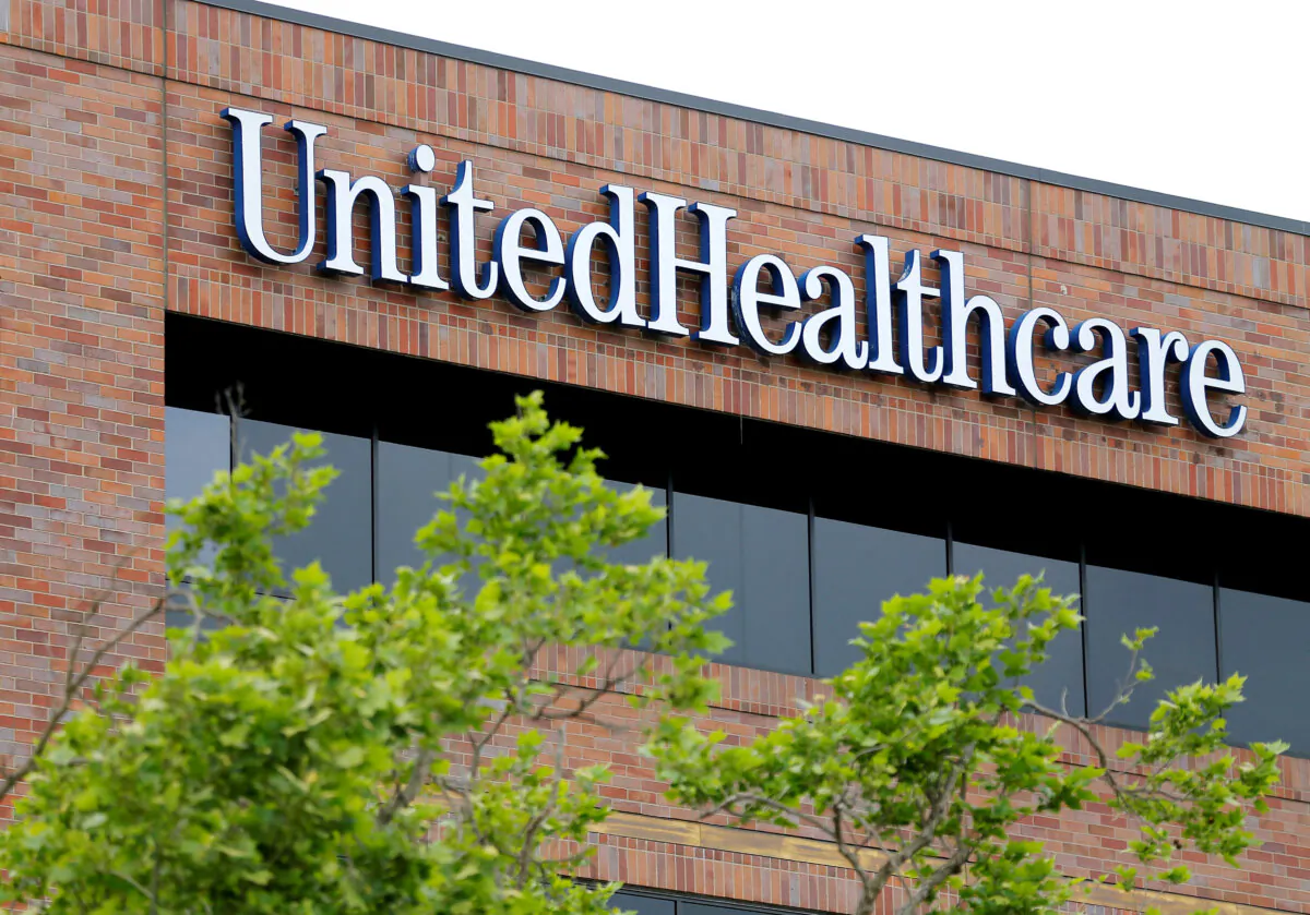 The logo of UnitedHealthcare in Cypress, Calif., on April 13, 2016. (Mike Blake/Reuters)