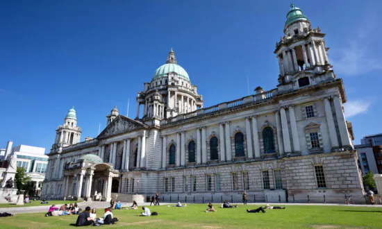 The Titanic and the Troubles: Exploring Belfast’s Past