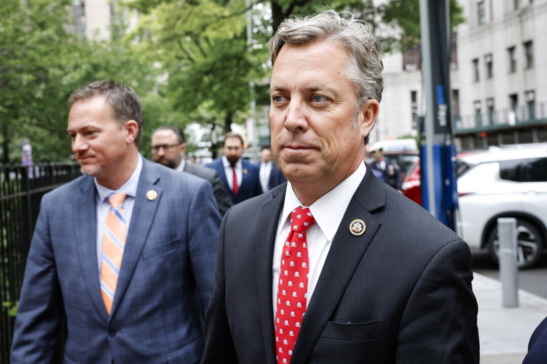 House Republican Proposes Amendment to Allow Trump to Serve 3rd Term