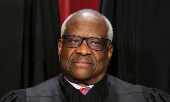 Fifth Circuit to Rehear Drug Trafficker’s Second Amendment Challenge