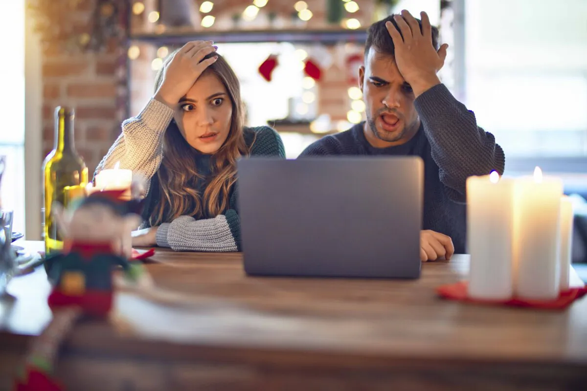 Cognitive decline can affect the ability of seniors to wisely handle their finances. (Krakenimages.com/Shutterstock)