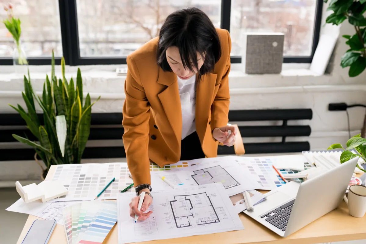 Hiring an interior designer is a good choice. (Tatiana Gordievskaia/Shutterstock)