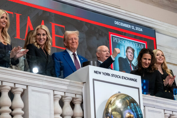 Trump Rings NY Stock Exchange Opening Bell