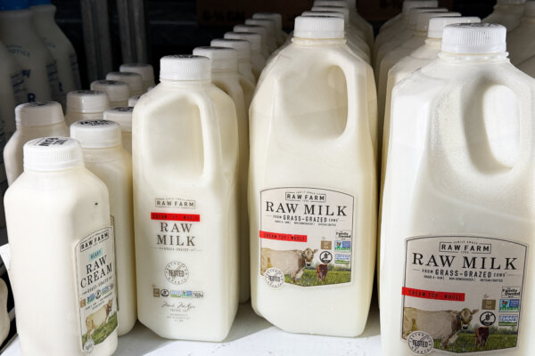 Ohio Bill Would Legalize Direct Sales of Raw Milk From Farms