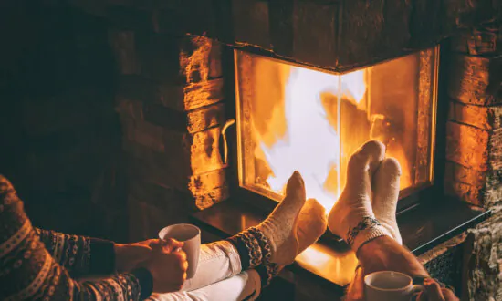Ask Angi: How Can I Make My Home Cozy?