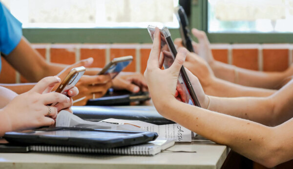 Teens Spend More Than 1.5 Hours on Phones During School