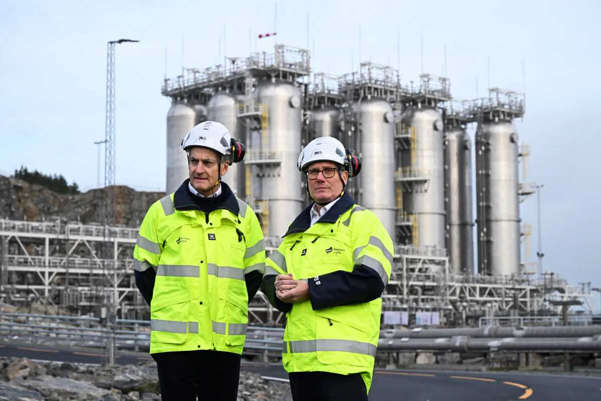Prime Minister Sir Keir Starmer and Norwegian Prime Minister Jonas Gahr Store tour the Northern Lights CCUS Plant CO2 transport and storage facility in Bergen, during a trip to Norway on Dec. 16, 2024. (Leon Neal/PA)