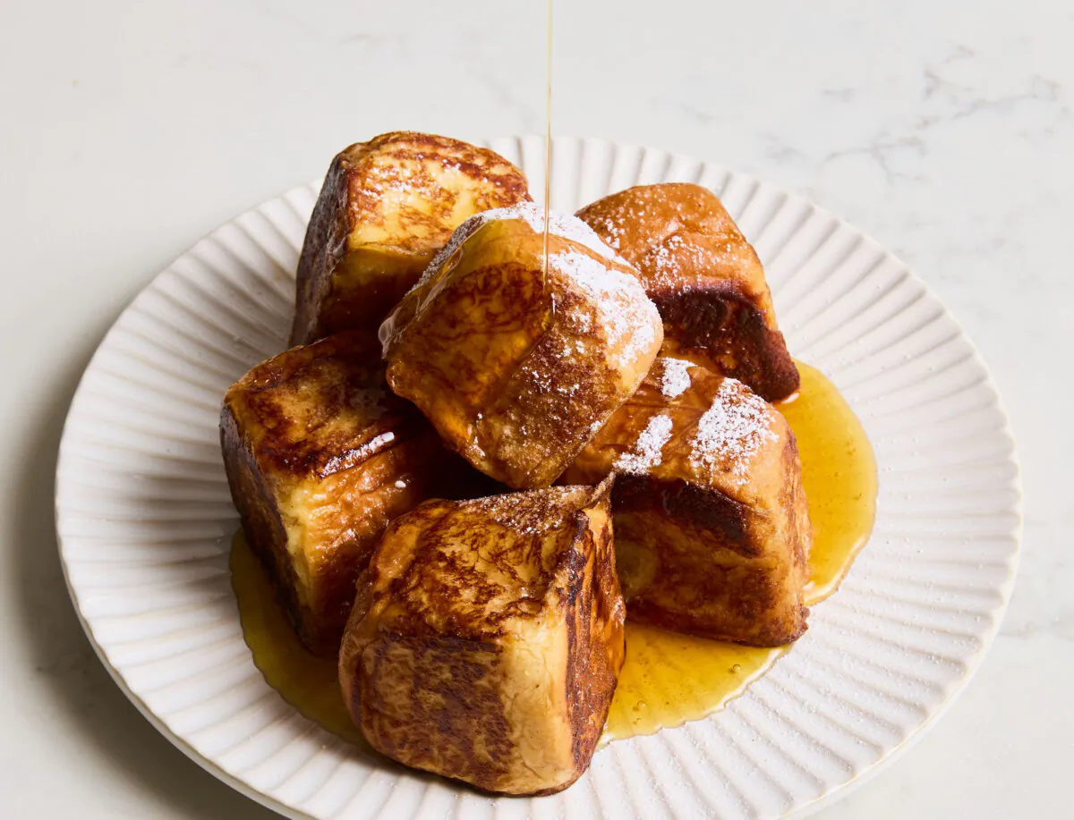 Use Hawaiian rolls and a cinnamon-vanilla custard for the incredibly fluffy French toast. (Erik Bernstein/TCA)