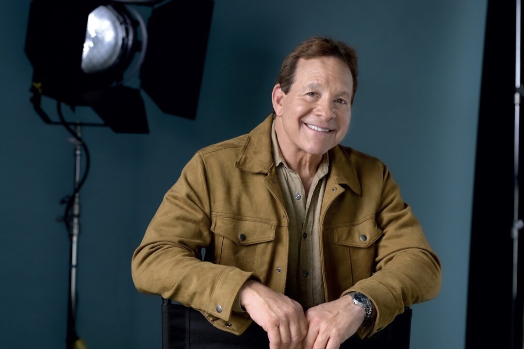 NextImg:Behind the Scenes With Steve Guttenberg