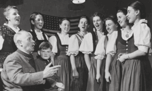 Christmas Caroling With the Von Trapps in Vermont Evokes ‘Sound of Music’ Nostalgia