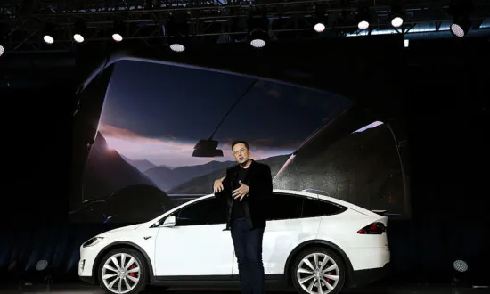 China Resident Steals Tesla Trade Secrets | Business Matters (Dec. 17)