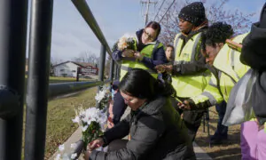 Vigil Held to Remember the Victims of Wisconsin School Shooting