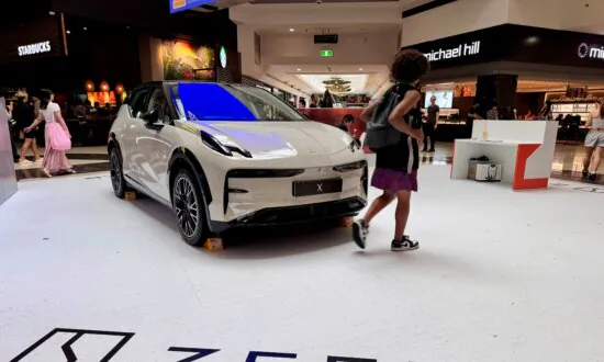 Low-Interest EV Loans Offered to Workers Earning Less Than $100,000 a Year