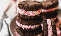 Peppermint Sandwich Cookies