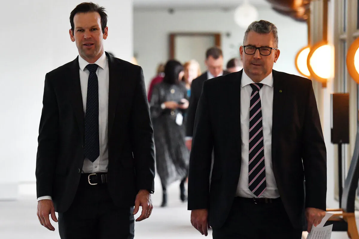 Former resources minister and member for Hinkler, Keith Pitt (R), and Senator Matt Canavan attend a press conference in the Mural Hall at Parliament House in Canberra, Australia on June 22, 2021. (Sam Mooy/Getty Images)