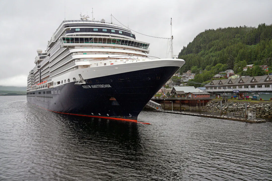 A Holland America Line cruise ship, in this file photo. (Dustin Safranek/Ketchikan Daily News via AP)