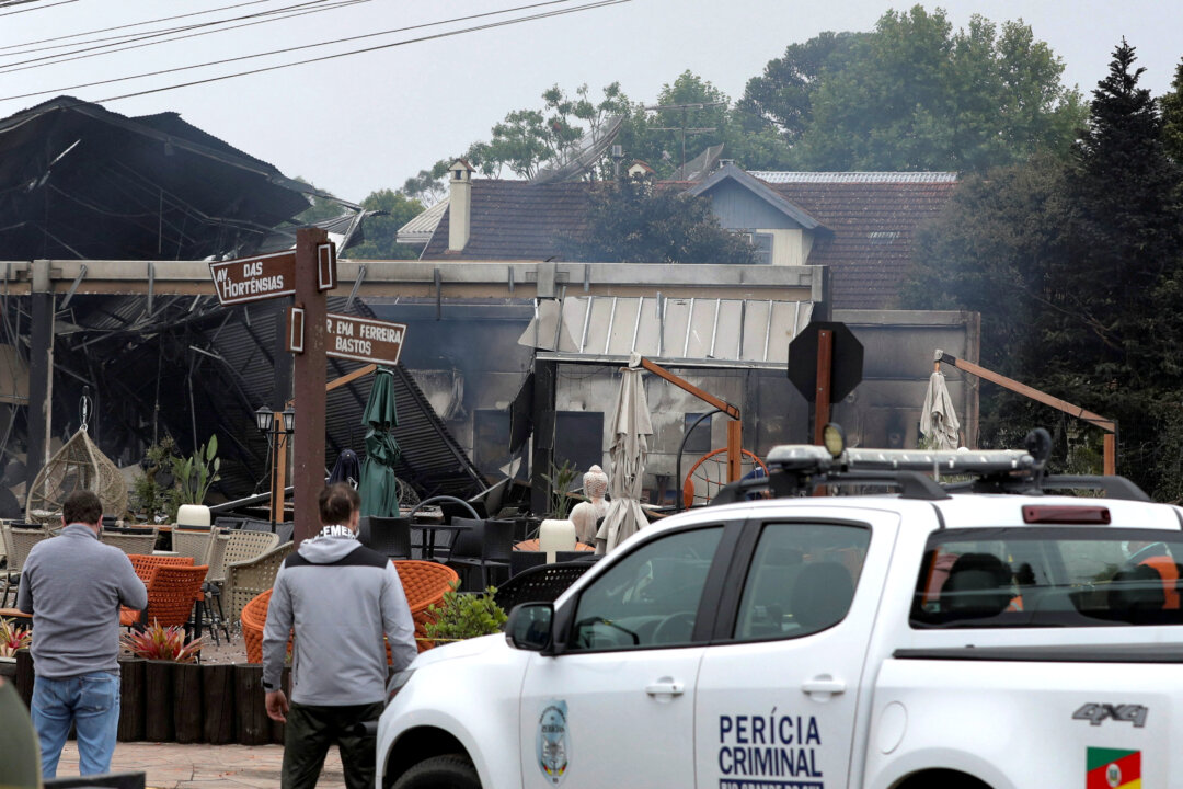 Small Plane Crashes Into Brazilian Tourist City, Killing at Least 10