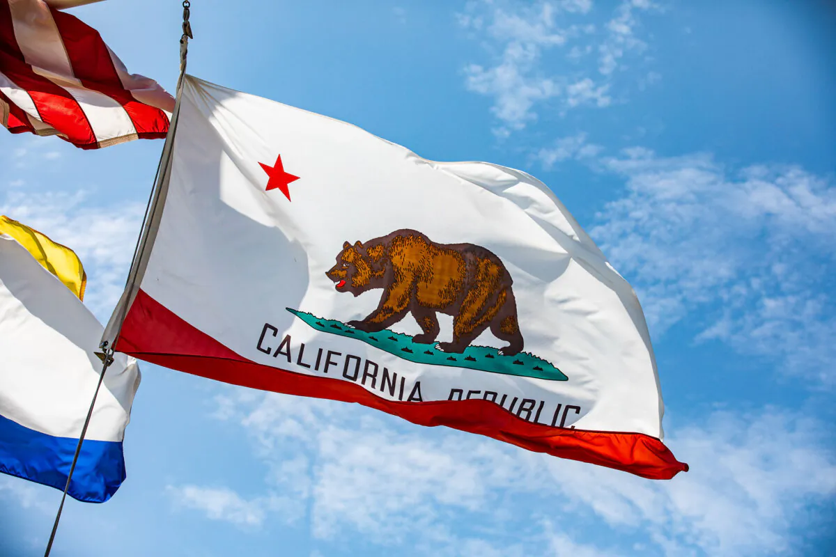The flag of California in Newport Beach on Aug. 25, 2021. (John Fredricks/The Epoch Times)