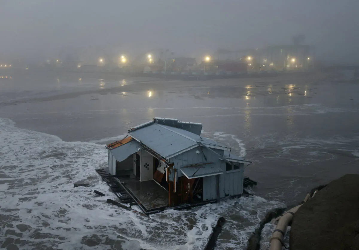 The collapsed pier at the Santa Cruz Wharf in Santa Cruz, Calif., on Dec. 23, 2024. (Daniel Dreifuss/AFP via Getty Images)