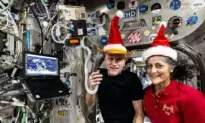 Stranded Astronauts Enjoy Christmas Dinner in Outer Space