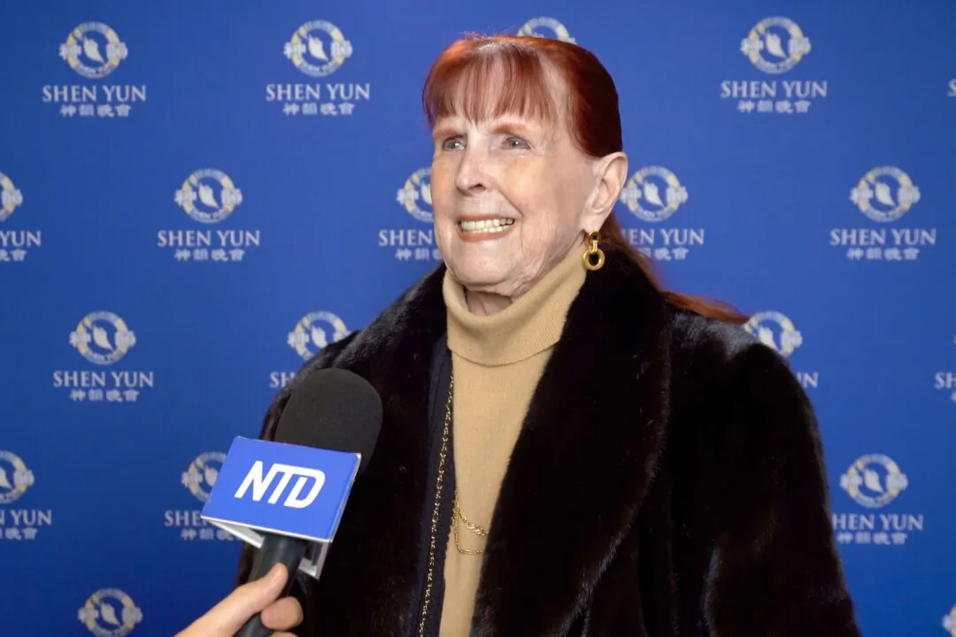 Jan Telesky enjoyed Shen Yun at the San Jose Center for the Performing Arts last year on Dec. 27, 2024. (NTD)