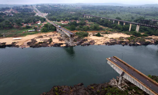 Brazil Bridge Collapse Death Toll Rises to 9, With 8 Other People Unaccounted For
