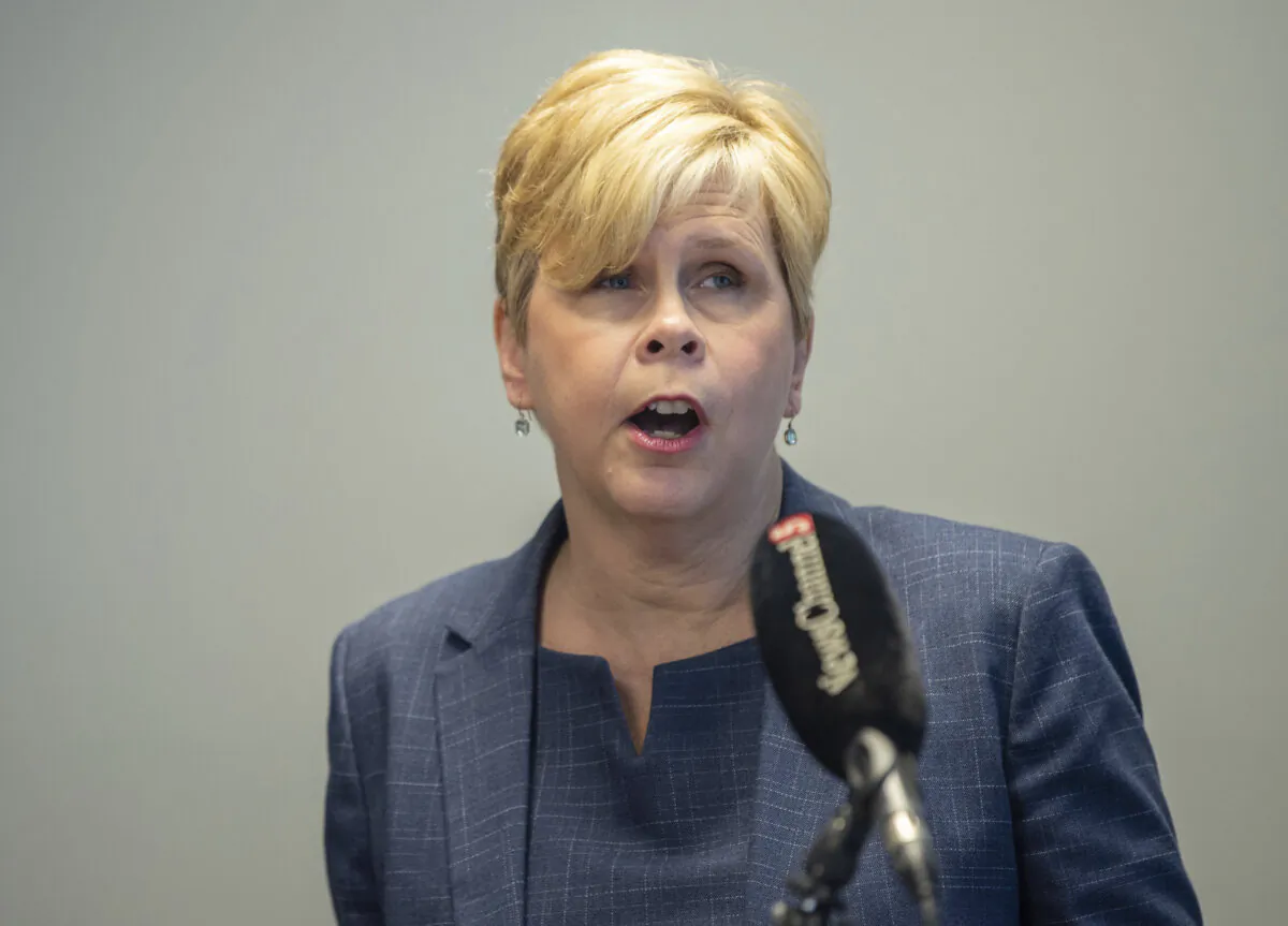 Federal Public Defender Kelley Henry speaks during a news conference about Tennessee death row inmate Oscar Franklin Smith during a news conference from the the Middle Tennessee FPD's office in downtown Nashville, Tenn., on April 28, 2022. (Stephanie Amador/The Tennessean via AP)