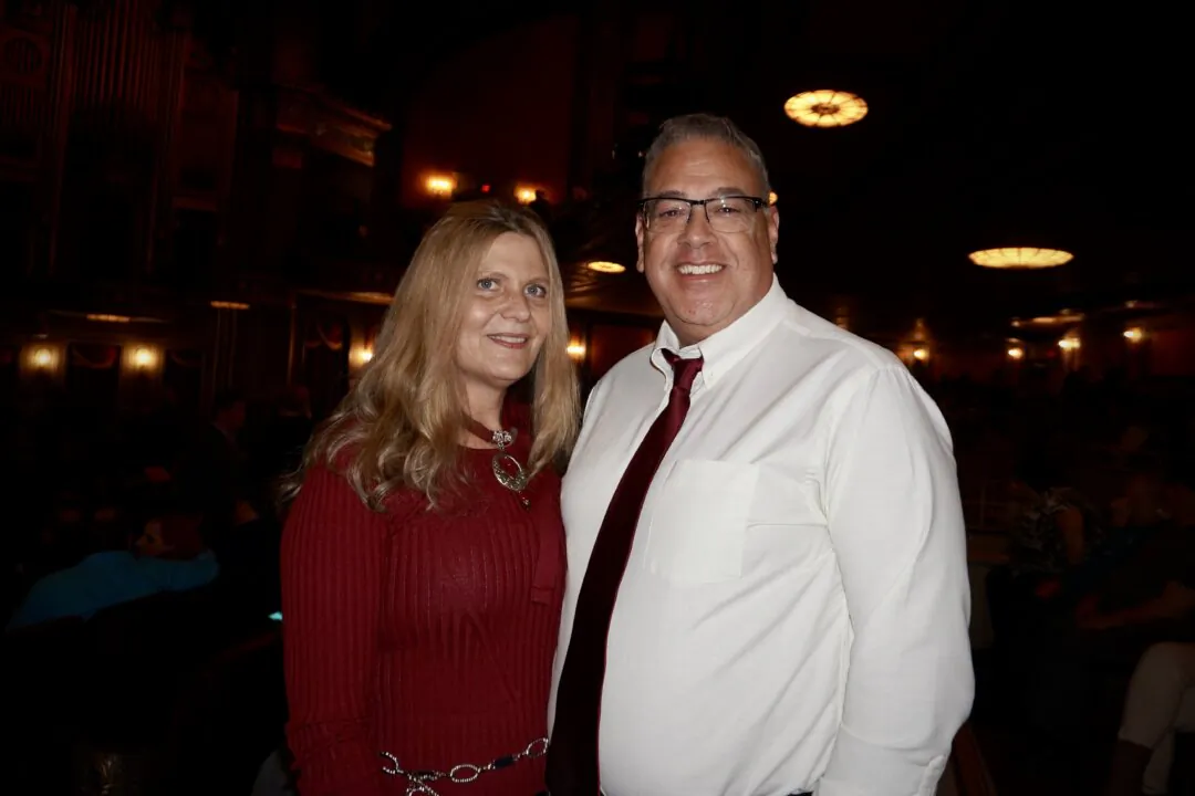 Rob Uschmann and Diana Beicke watched Shen Yun Performing Arts at the Palace Theater in Waterbury, CT on Dec. 28, 2024. (Sally Sun/The Epoch Times)