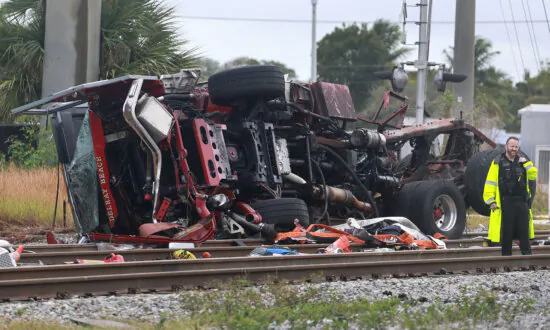 15 Injured in Florida When Train Collides With Fire Truck