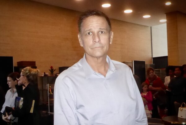 Epoch Times Photo