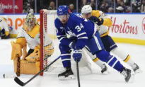 Auston Matthews Scores Twice as Toronto Downs Nashville 3–2