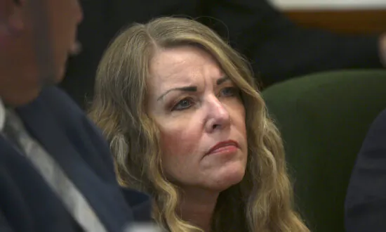 Lori Vallow, Who Conspired to Kill Her 2 Children, Can Be Tried in Death of Her Estranged Husband