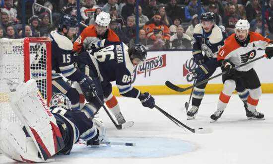 Flyers Snap a 3-game Skid With Their 1st Victory in December, Beating the Blue Jackets 5-3