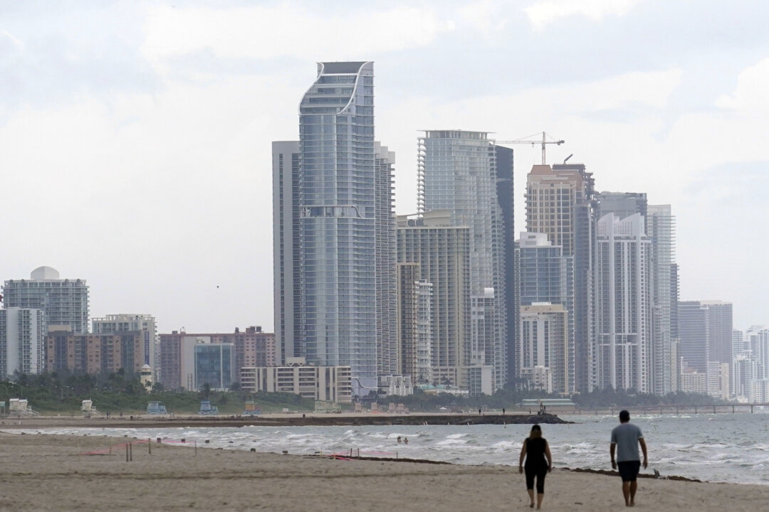 About 3 Dozen High-Rise Buildings in South Florida Are Sinking