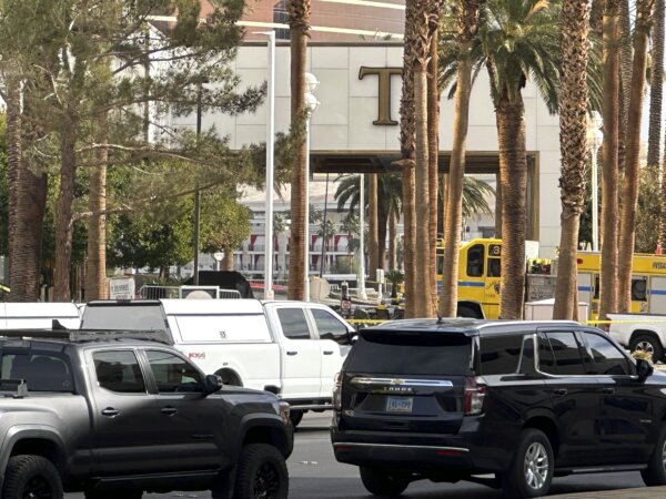  1 Dead, 7 Injured From Cybertruck Explosion in Las Vegas