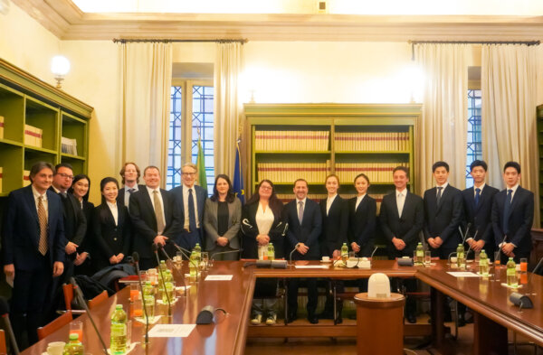 Italian Senators Welcome Shen Yun to Rome