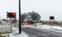 Ice Warning for Parts of UK as Temperatures Drop Following Floods