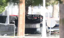 Officials Probe Possible Link Between Las Vegas and New Orleans Attacks; FBI Search Houston Site in Attack Investigation