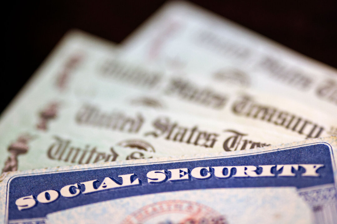 Age to Receive Social Security Benefits Increases