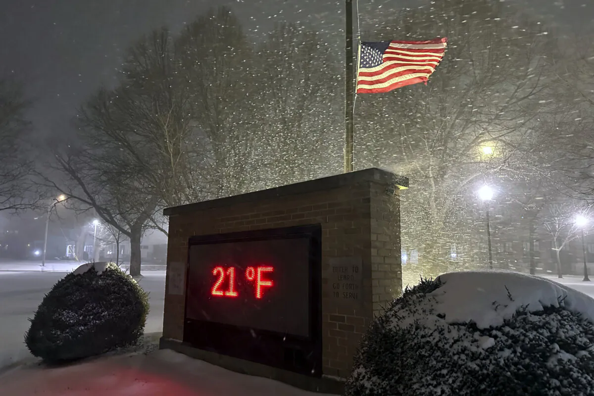 More winter weather blows into Lowville, N.Y., on Jan. 4, 2025. (Cara Anna/AP Photo)