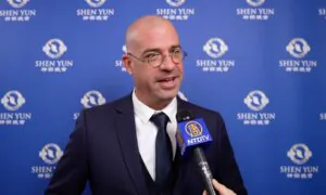 Shen Yun 2025 Season in France Kicks Off With Sold-Out Premiere in Aix-en-Provence