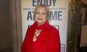 Shen Yun Shows the Beauty, Grace, Pureness of Humanity, Says Company Owner