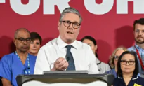 Starmer Pledges to End NHS Waiting List Backlog With Millions More Appointments