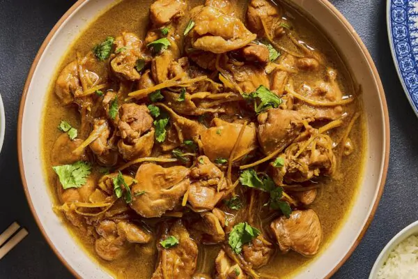 Caramel-Braised Chicken With Ginger Is a Vietnamese Home Cooking Classic