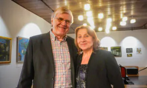 Former Latvian Defense Minister Hails Shen Yun as a World-Class Masterpiece