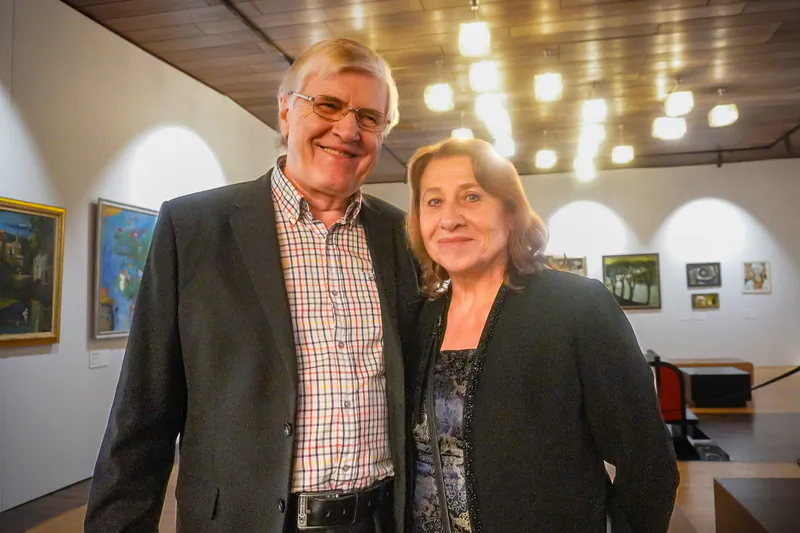 Tālavs Jundzis and his wife, Jautrīte Jundze, enjoyed Shen Yun's performance at the Dailes Theatre in Riga, the capital of Latvia, on the evening of Jan. 6, 2025. (Mary Man/The Epoch Times)