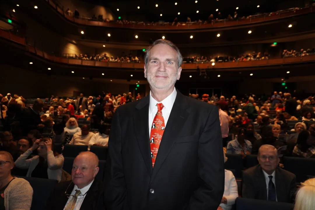 Eric Newman enjoyed Shen Yun's opening night performance at the Columbia County Performing Arts Center in Augusta, Georgia, on Jan. 7, 2024. (Sherry Dong/The Epoch Times)