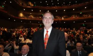 Shen Yun Inspires Sense of Peace, Love, and Hope for Augusta Audience