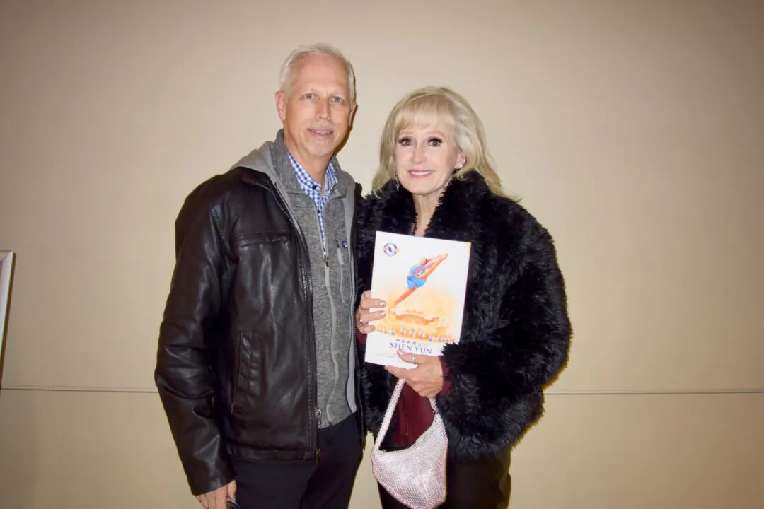 Marc and Kerry Perry enjoyed Shen Yun's evening performance at the Mary Stuart Rogers Theater on Jan. 8, 2025. (Mark Cao/The Epoch Times)